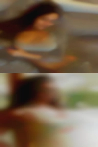 Puzzles single of nude females.